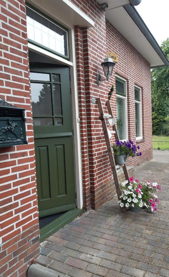 B&B Het Klontje Vriescheloo Екстериор снимка